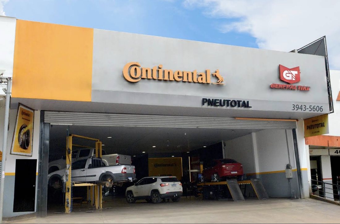 Fachada da Pneutotal, credenciada Continental
